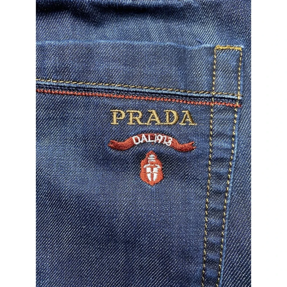 Prada *pre owned*